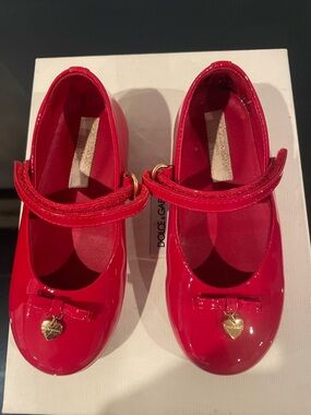 Dolce & Gabbana Girls' Red Patent Mary Jane with Gold Heart Charm